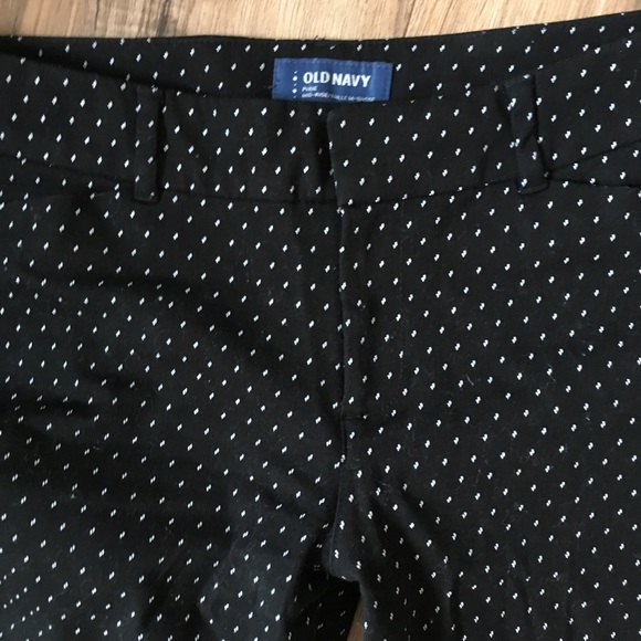 Old Navy Pixie Skinny Pant 8 - Picture 8 of 8